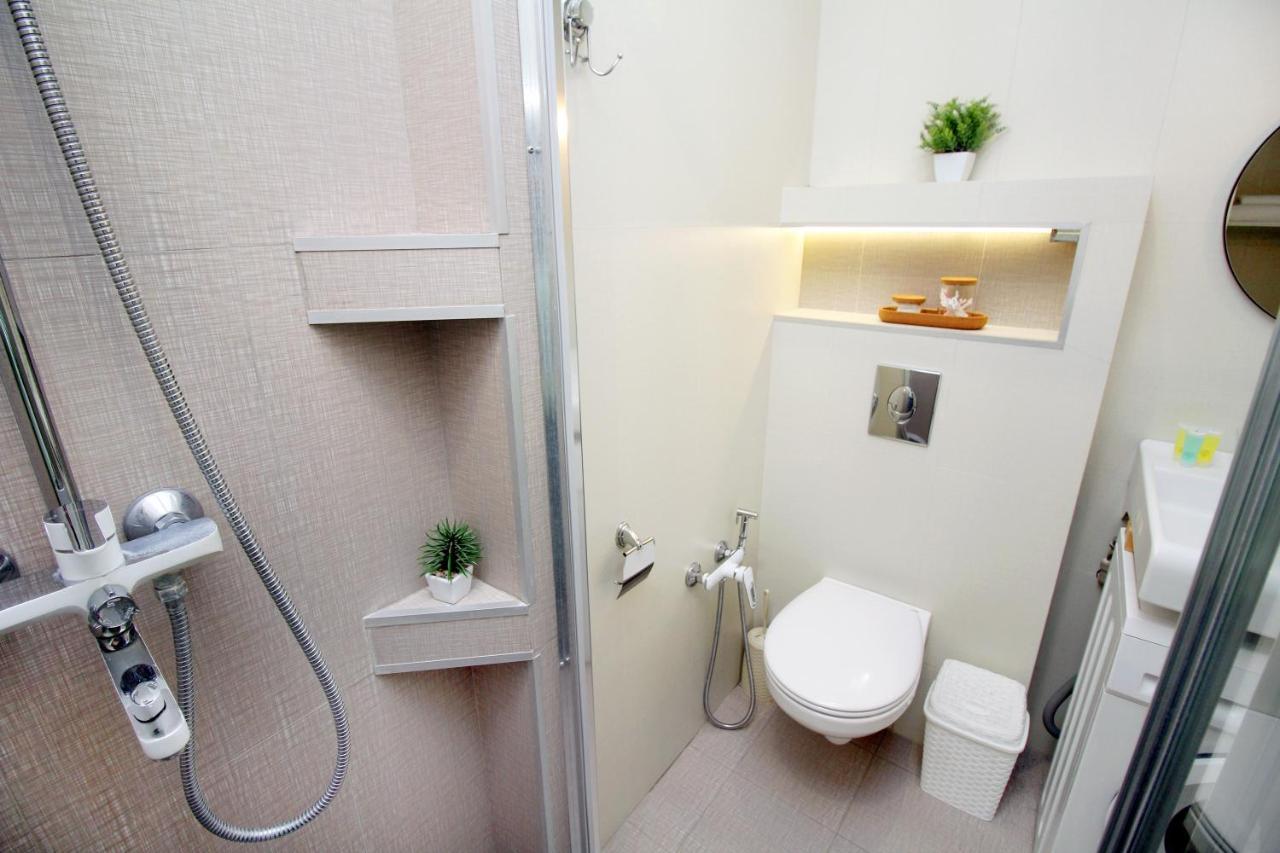 Уютная Квартира-Студия В Центре Алматы Extérieur photo